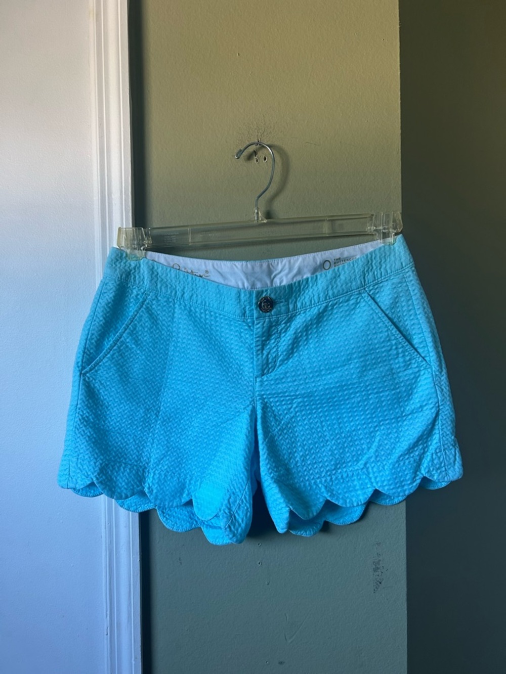 Lilly Pulitzer The Buttercup Aqua Scallop Hem Shorts Sz 0 - Picture 3 of 7